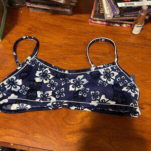 Rebel Beach Sports Bra Cut Bikini Top Small Blue/White Hawaiian Flower Print NWT